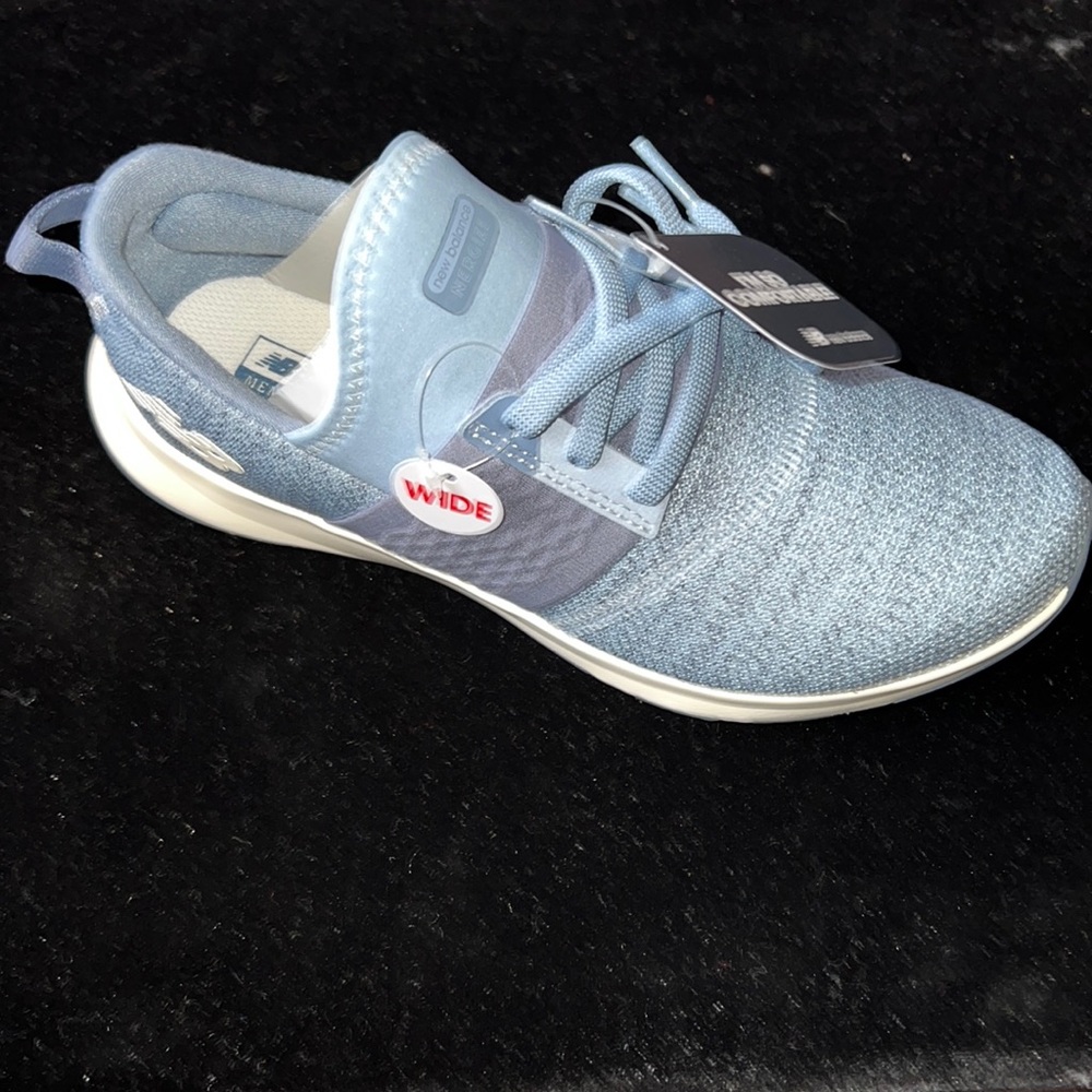 New balance woman running shoes